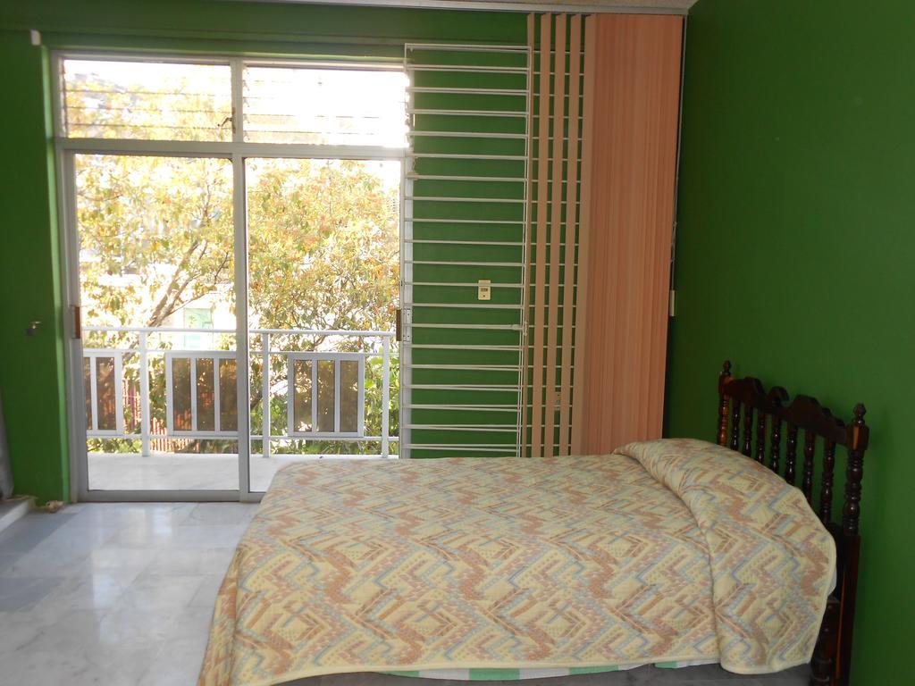 B&B Roca Sola Acapulco Eksteriør billede