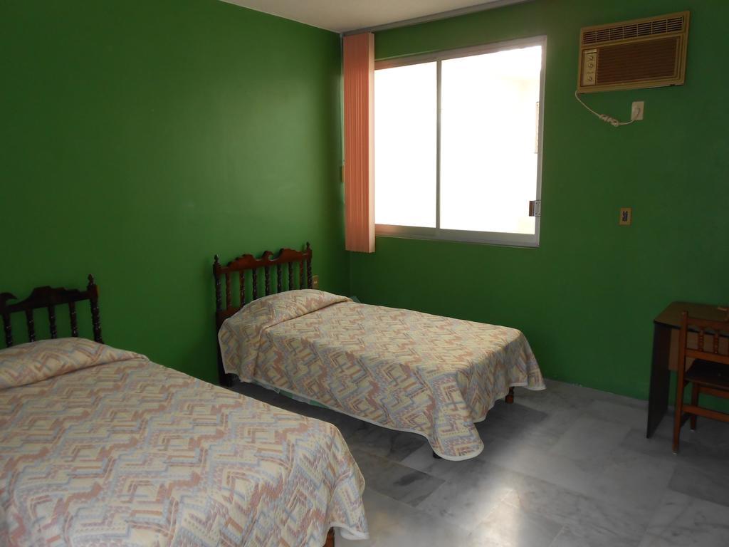 B&B Roca Sola Acapulco Eksteriør billede